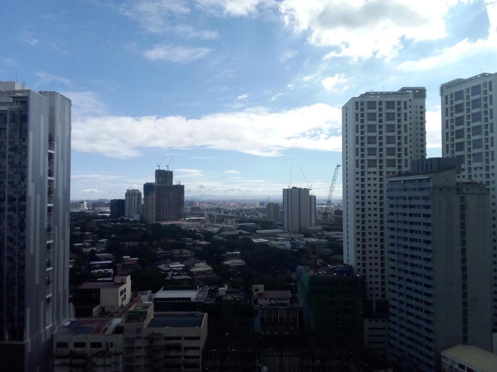 Kl Tower Makati Apartments By Ph Staycation Manila Exterior photo